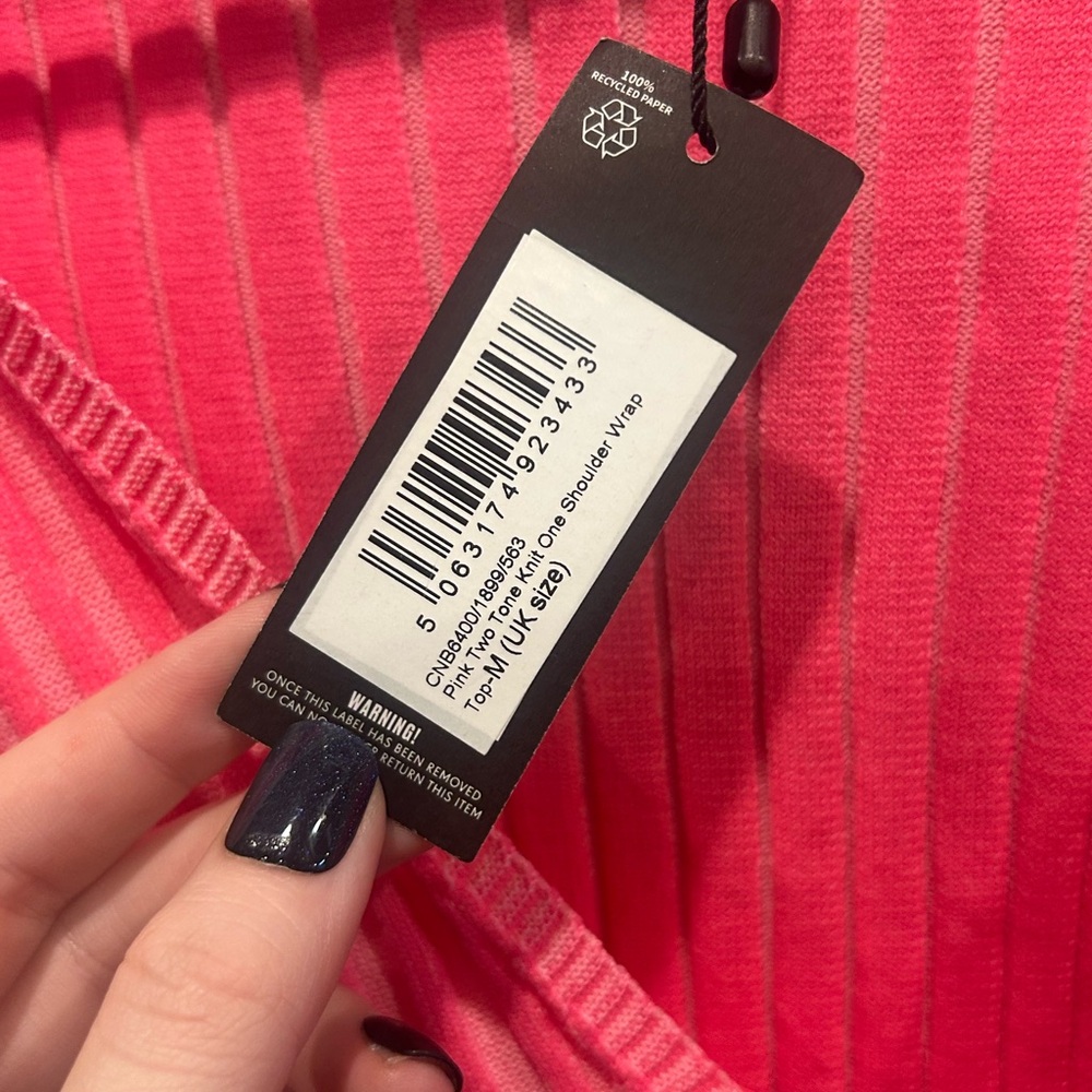 PrettyLittleThing Pink Ribbed Crop Top - Picture 5 of 6